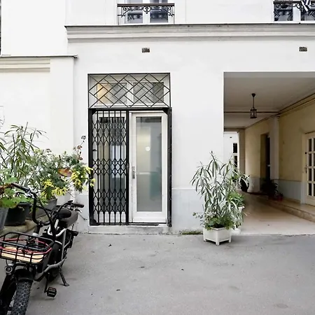 Daire Lovely Studio In Beautiful Montmarte Area *